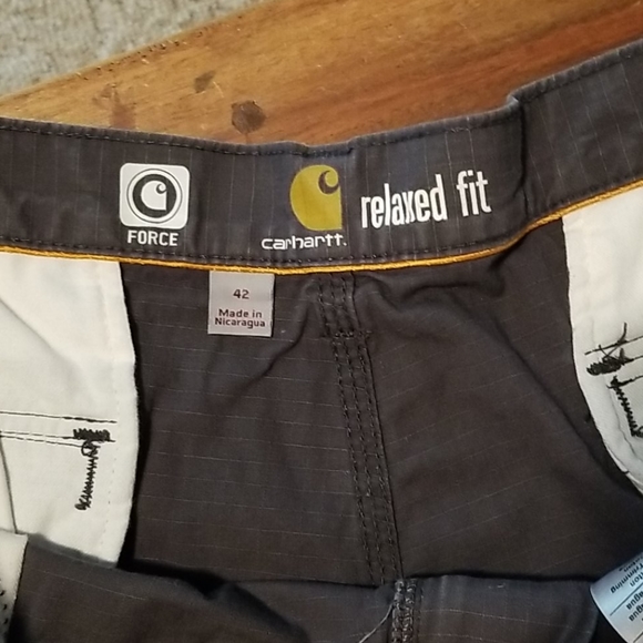 Men's Carhartt Force Tappen cargo shorts. - Picture 2 of 3